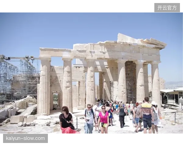 捷克旅游局可借势推出足球主题旅游线路，吸引赴美观赛球迷延伸访问捷克。